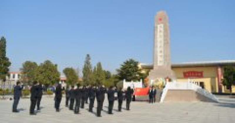 集團(tuán)團(tuán)委開展“緬懷革命先烈，弘揚(yáng)民族精神”愛國(guó)主義教育活動(dòng)